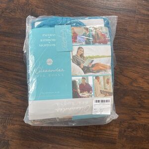 Teal Chevron Fleece Robe